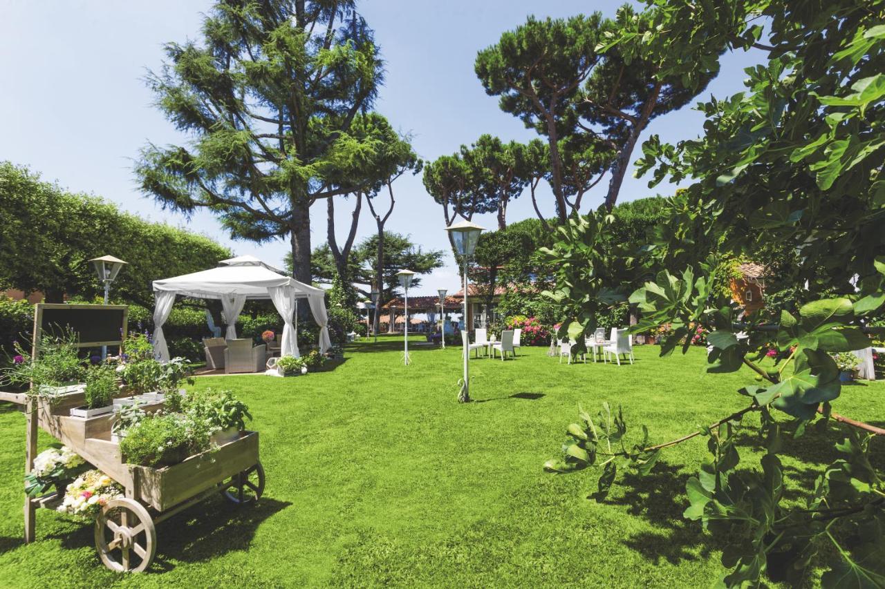 Hotel La Locanda Dei Ciocca Grottaferrata Exterior foto